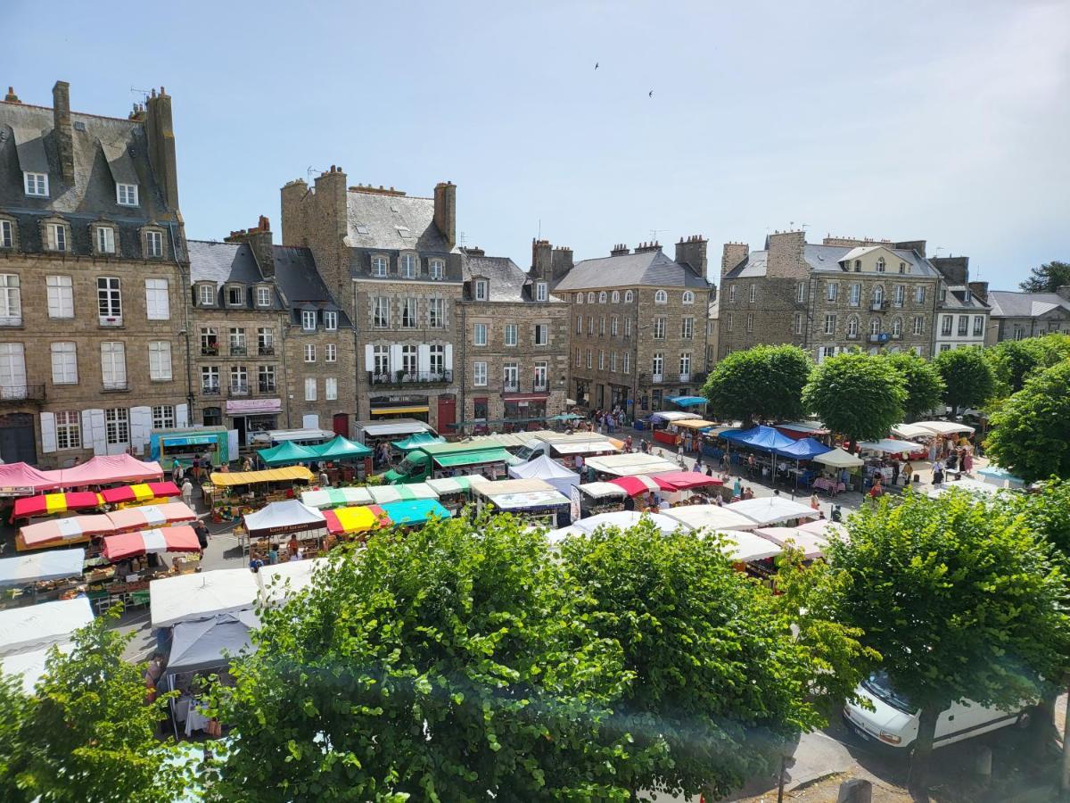 Les Appartements Du Marche ディナン エクステリア 写真