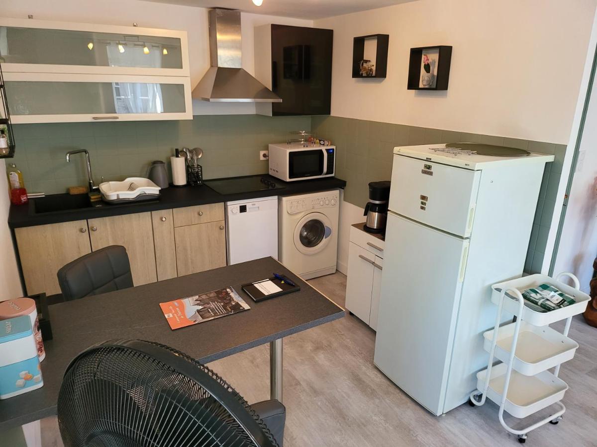 Les Appartements Du Marche ディナン エクステリア 写真