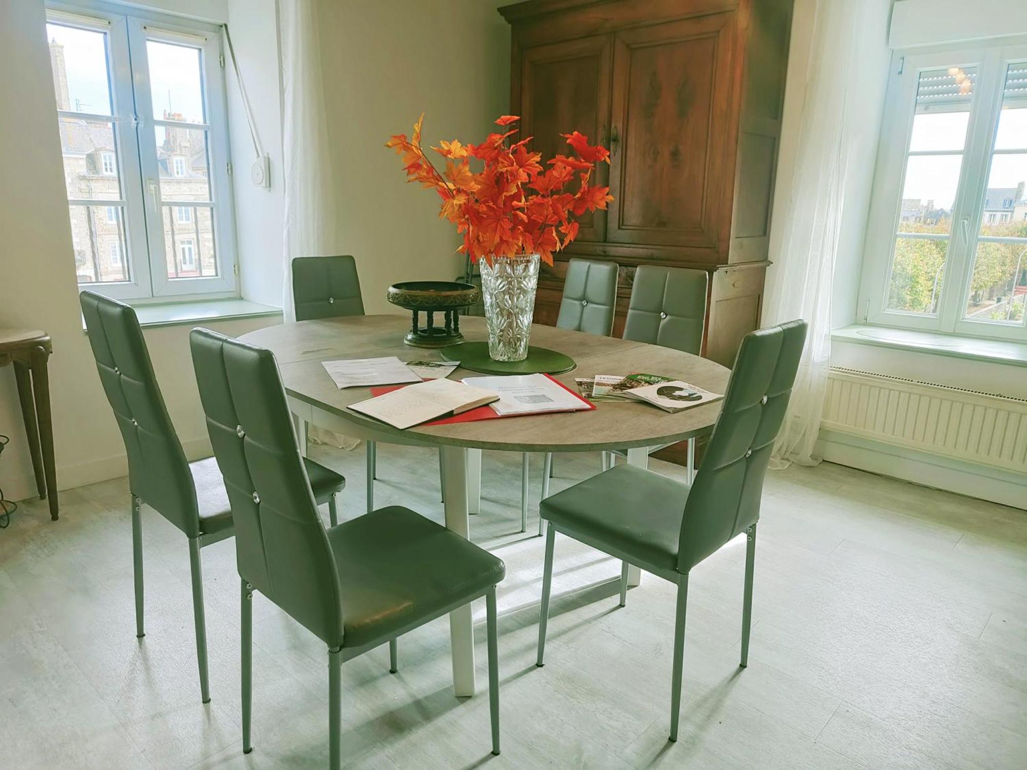Les Appartements Du Marche ディナン エクステリア 写真